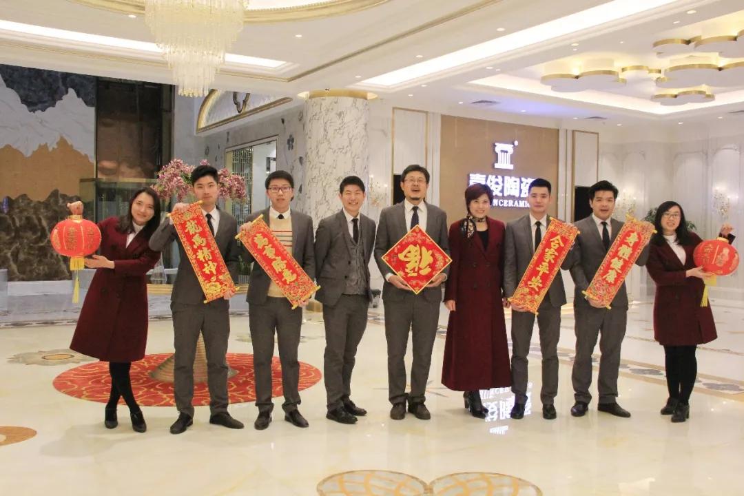 1534920443430389.jpg 1534920443430389.jpg